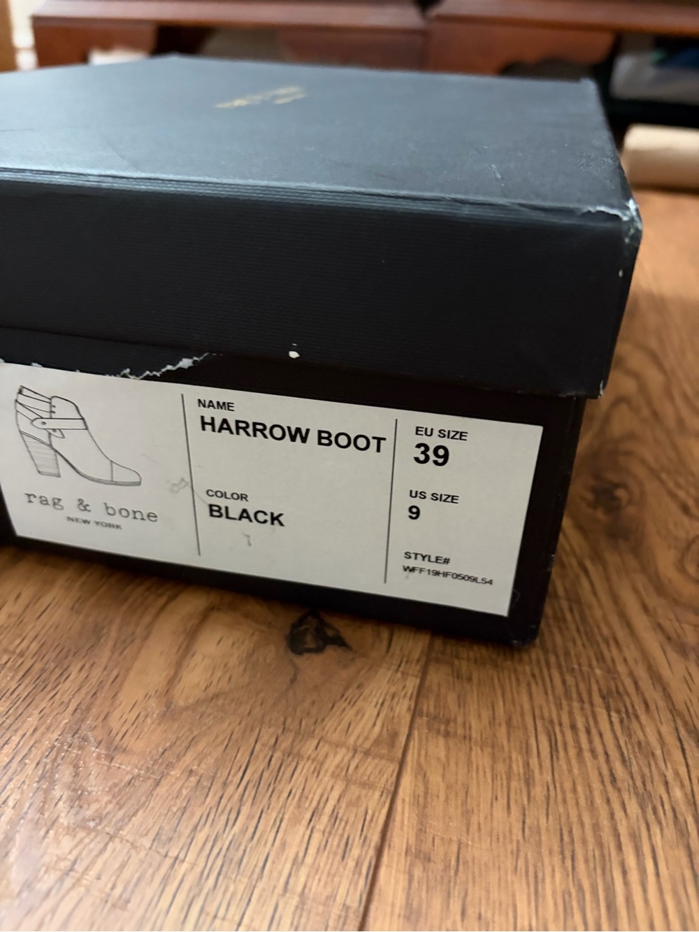 Harrow Boot Label - Picture 2 of 6